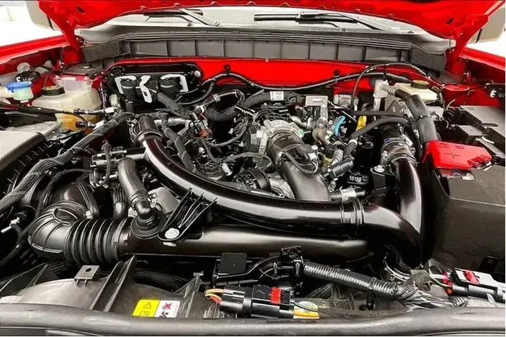 $38988 : Ford Bronco 2022 4x4 Base Ad image 10