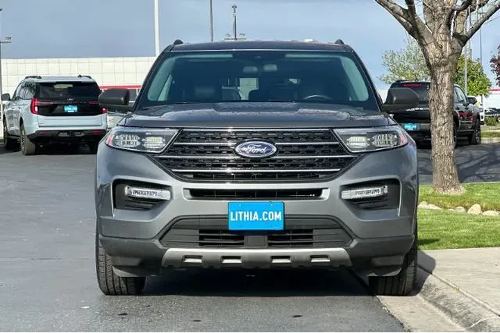$30995 : Ford Explorer 2023 AWD XLT 4 image 10