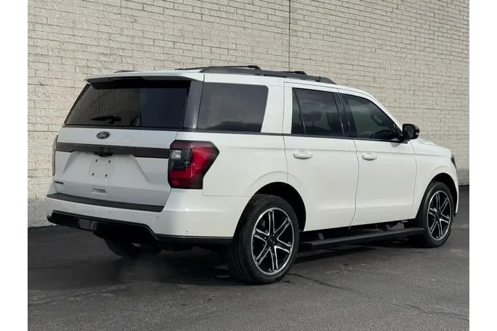 $36760 : Ford Expedition 2021 4x4 Lim image 5