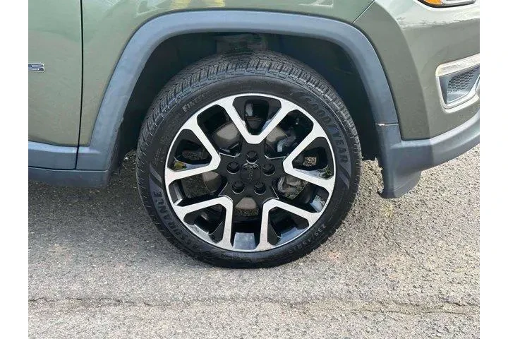 $14998 : Jeep Compass 2019 4x4 Limite image 7