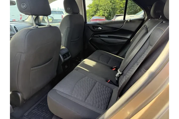 $10995 : 2019 Equinox LT image 10