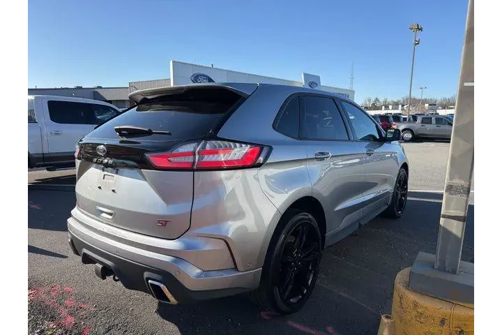 $33992 : Ford Edge 2022 AWD ST 4dr Cr image 3
