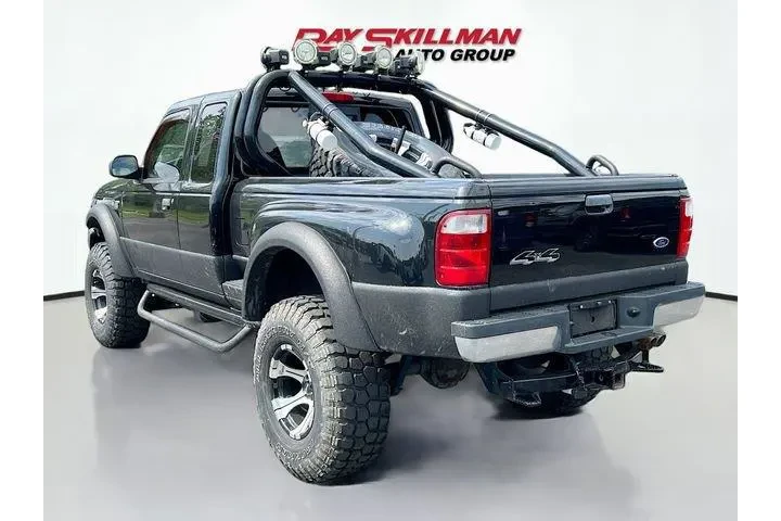 $11975 : Ford Ranger 2003 4dr SuperCa image 5