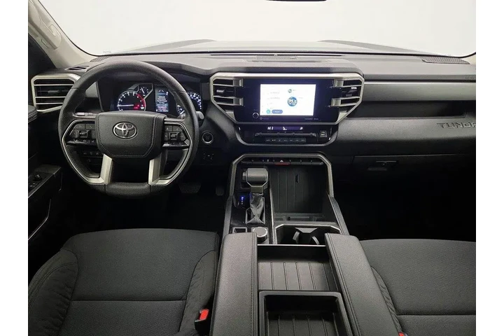 $37998 : Toyota Tundra 2022 4x4 SR5 4 image 9