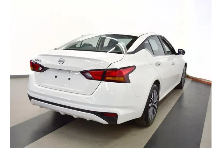 $20994 : Nissan Altima 2025 2.5 SV 4d image 7