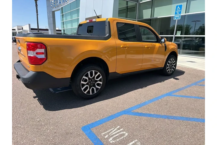 $30900 : Ford Maverick 2023 AWD XL 4d image 8