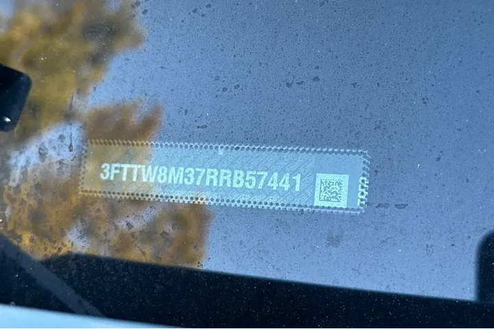 $34315 : Ford Maverick 2024 Lariat 4d image 9