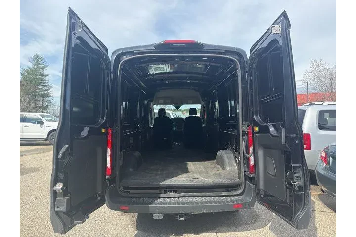 $34558 : Ford Transit 2023 150 3dr SW image 7