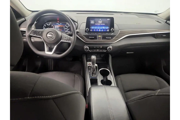 $19998 : Nissan Altima 2023 2.5 SV 4d image 8