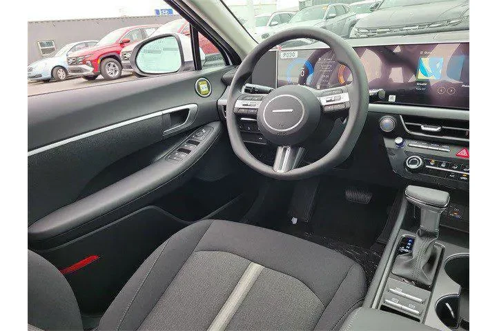 $28030 : Hyundai SONATA 2025 SE 4dr S image 5