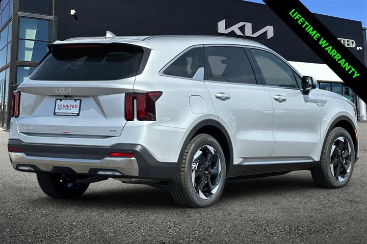 $48590 : New 2025 Sorento Plug-In Hybr image 5