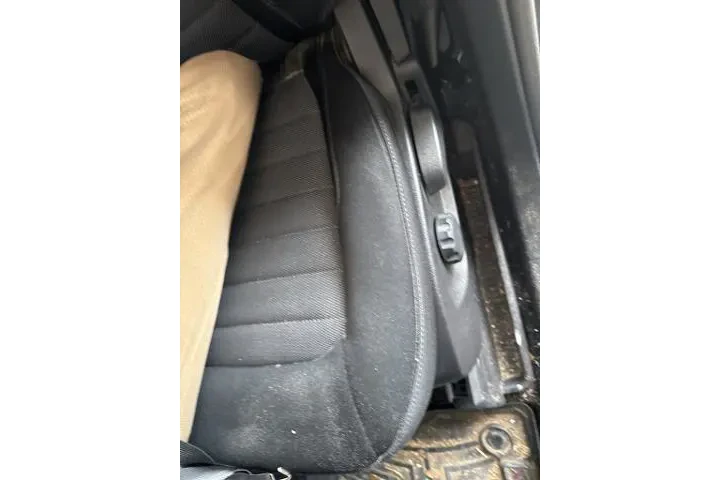 $21829 : Ford Edge 2023 AWD SE 4dr Cr image 7