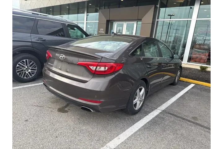 $4977 : Hyundai SONATA 2015 SE 4dr S image 5