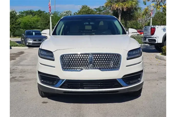 $17990 : Lincoln Nautilus 2019 Select image 2