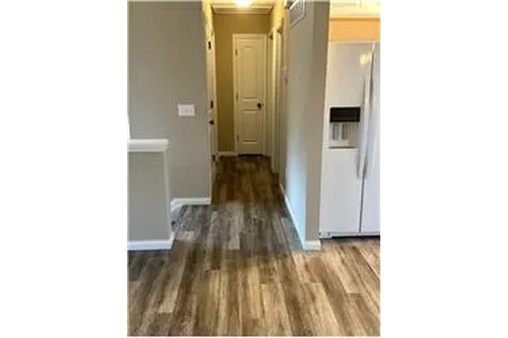 $1695 : Rental property with 3 bedro image 7