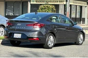 $11857 : Hyundai ELANTRA 2020 SEL 4dr thumbnail