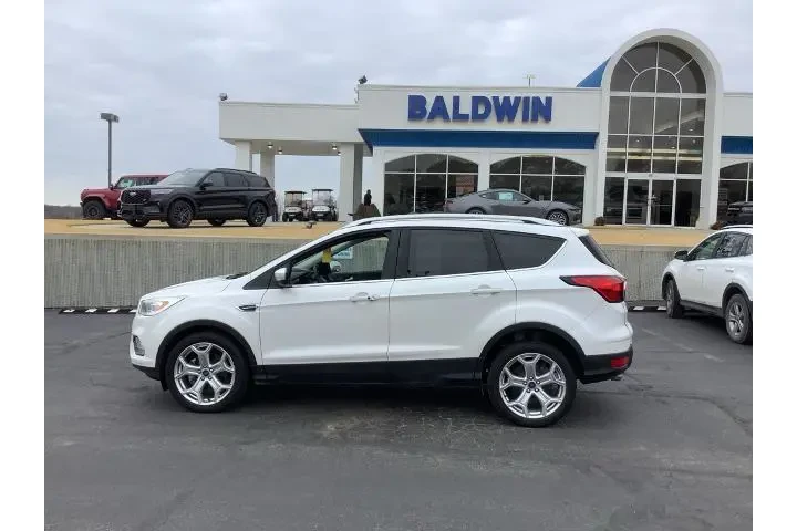 $14950 : Ford Escape 2019 AWD Titaniu image 4