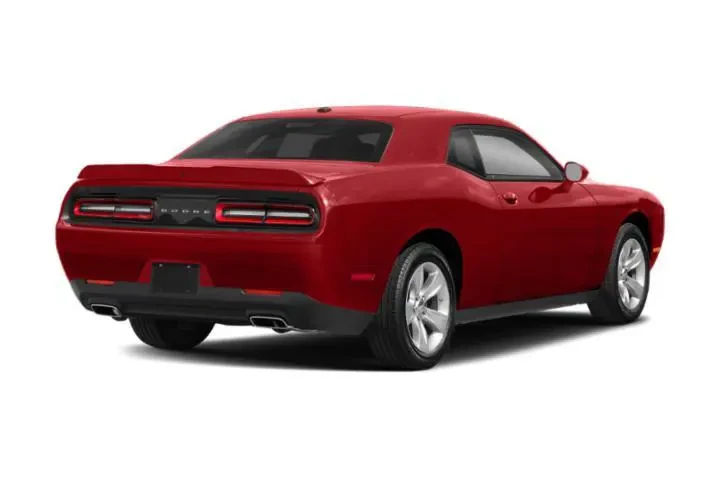 $24834 : Dodge Challenger 2022 SXT 2d image 3