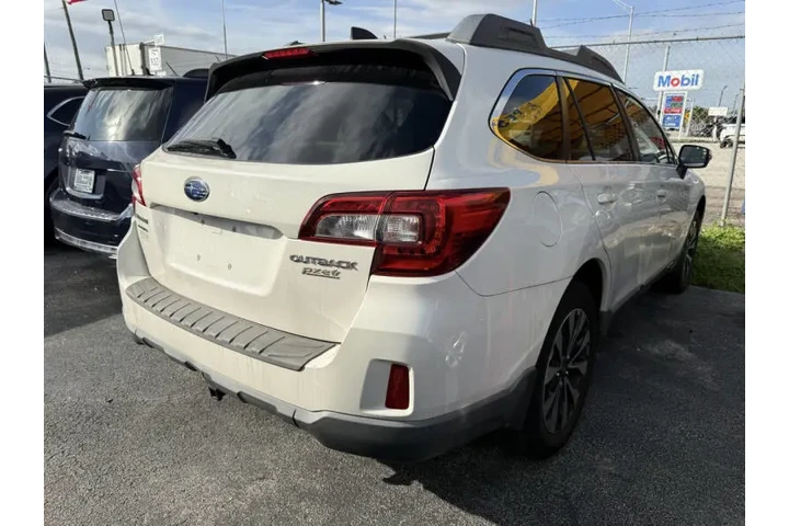 $8250 : 2016 Outback 2.5i Limited image 3