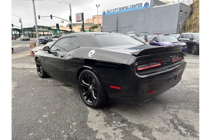 $29998 : Dodge Challenger 2022 R/T 2d image 8