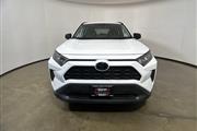 $26640 : 2021 RAV4 LE thumbnail