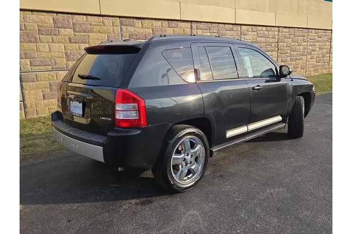 $7100 : Jeep Compass 2010 4x4 Limite image 8