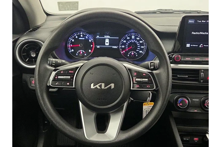 $19998 : Kia Forte 2024 LXS 4dr Sedan image 10