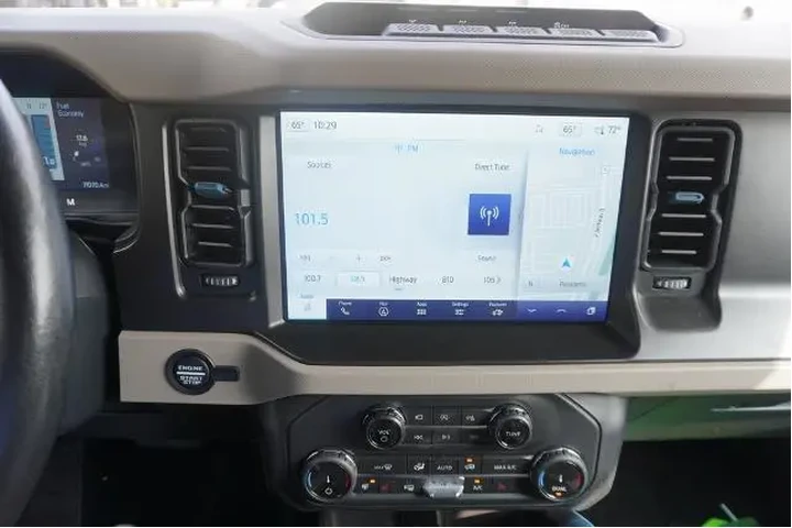 $39988 : Ford Bronco 2022 4x4 Base Ad image 8