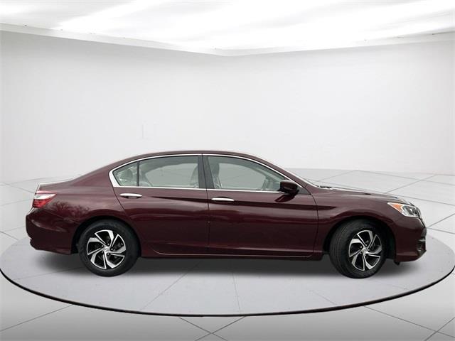 $16996 : Pre-Owned 2017 Accord LX image 2