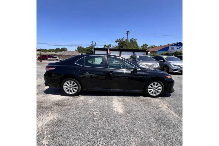$16499 : 2019 Camry L image 6