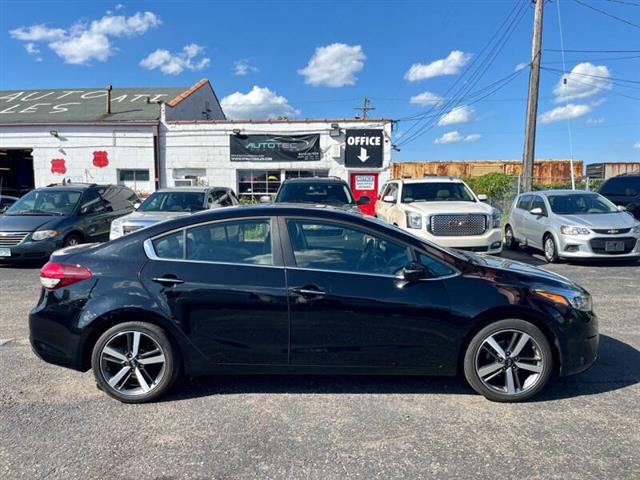 $11995 : 2018 Forte EX image 5