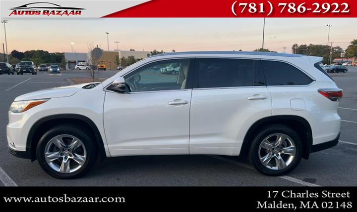 $18500 : Used 2015 Highlander AWD 4dr image 2