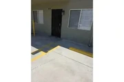 $1795 : MAYWOOD  FRENTE AL PARQUE thumbnail
