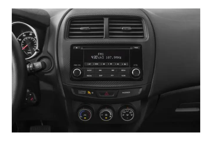 $8244 : Mitsubishi Outlander Sport 2 image 9