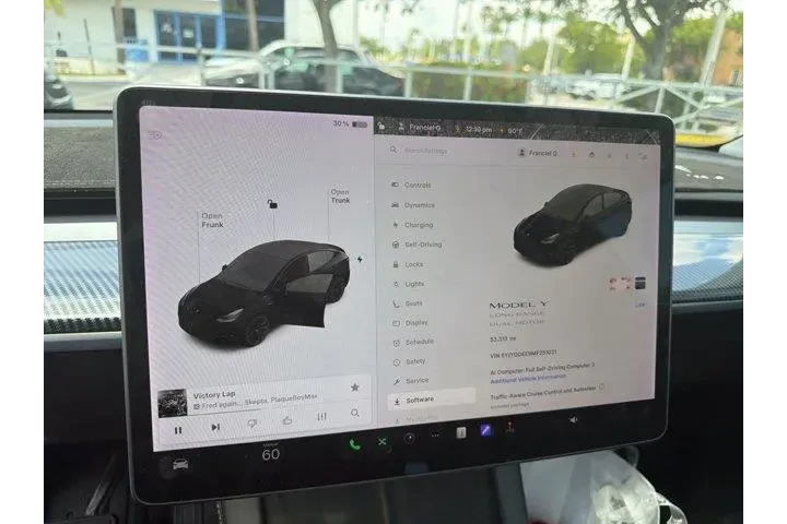 $25000 : Tesla Model Y 2021 AWD Long image 6