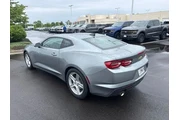 $29000 : Chevrolet Camaro 2023 LT 2dr thumbnail
