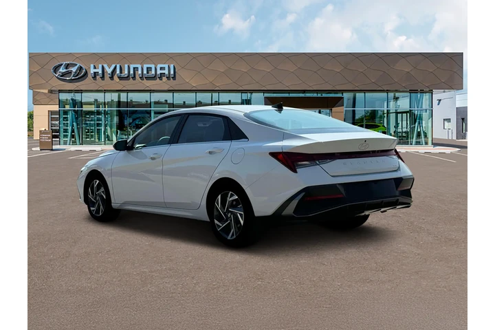 $26626 : Hyundai ELANTRA Hybrid 2025 image 4