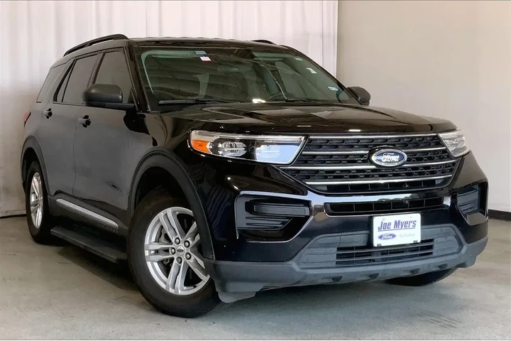 $11994 : Ford Explorer 2021 XLT 4dr S image 1