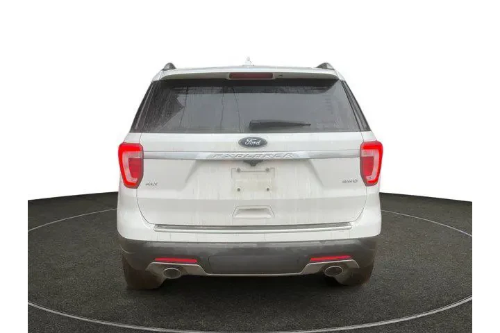 $13584 : Ford Explorer 2018 AWD XLT 4 image 4