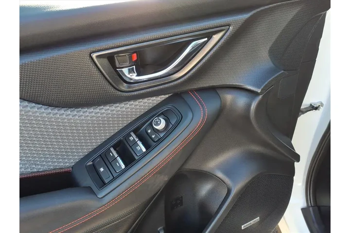 $21901 : Subaru Forester 2022 AWD Spo image 4