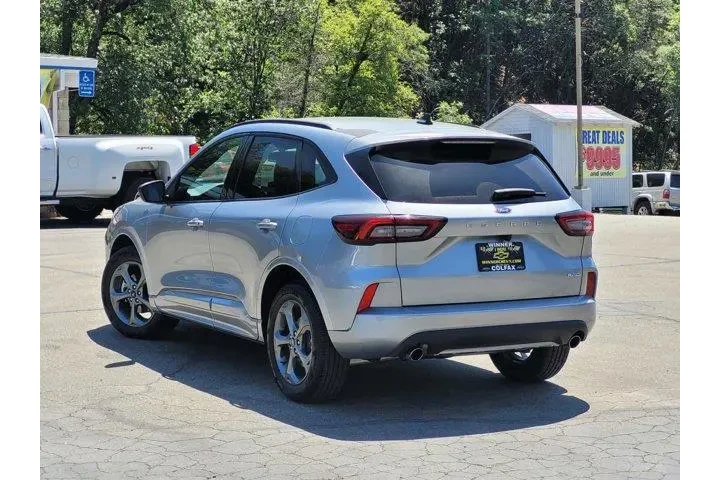 $21993 : Ford Escape 2023 AWD ST-Line image 7