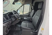 $32663 : Ford Transit 2024 250 3dr LW thumbnail