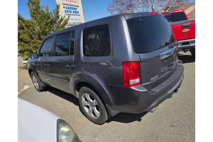 $9777 : 2014 Pilot EX-L image 5