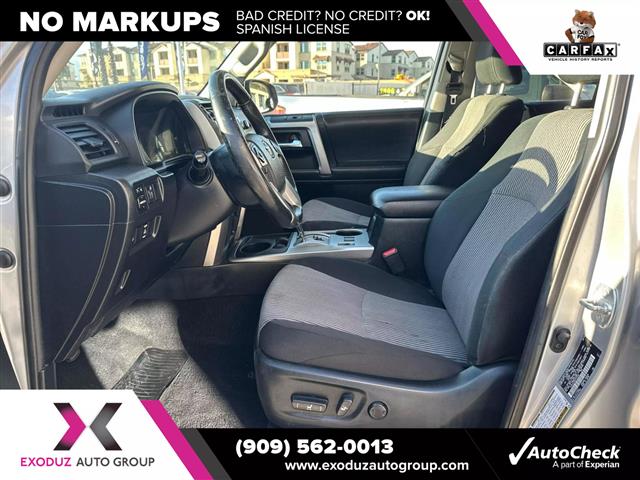 $18995 : 2016 4Runner SR5 image 8