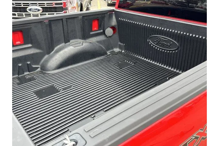 $27444 : Ford F-150 2022 4x2 XL 4dr S image 7