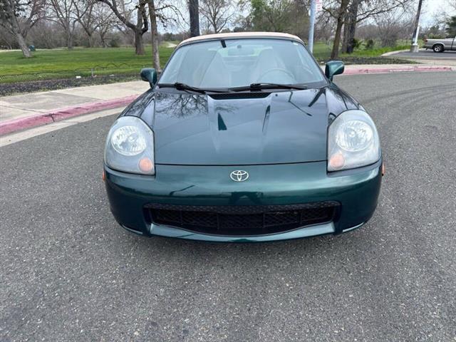 $12995 : 2002 MR2 Spyder image 4