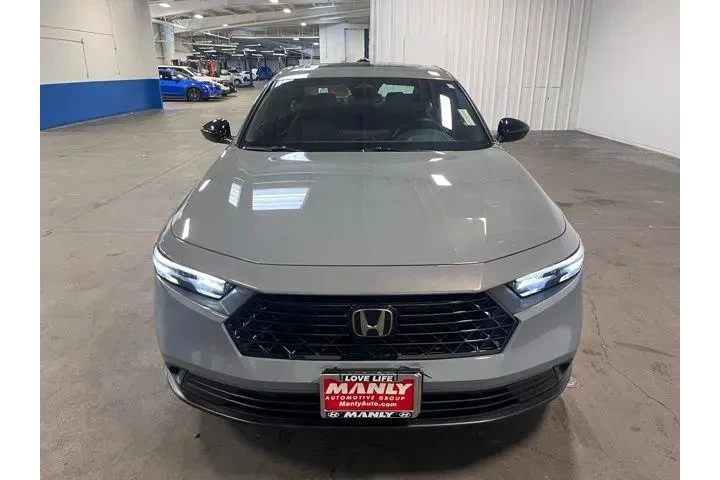 $28946 : Honda Accord Hybrid 2024 Spo image 8