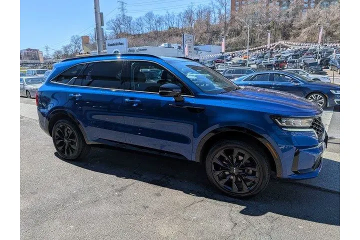 $33595 : Kia Sorento 2023 AWD SX 4dr image 5