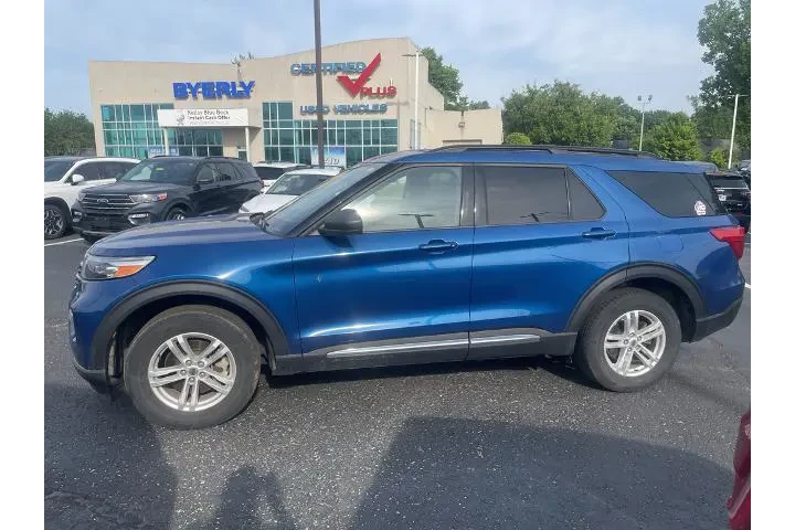 $31025 : Ford Explorer 2023 AWD XLT 4 image 5