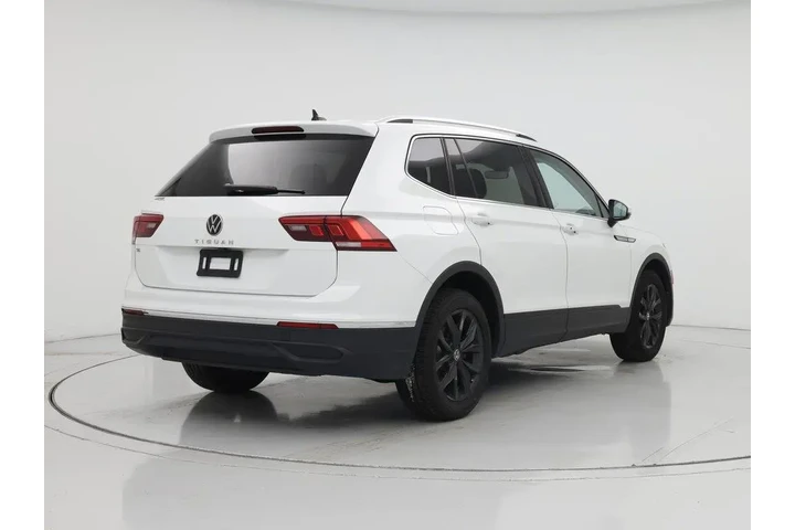 $22998 : Volkswagen Tiguan 2024 Wolfs image 8